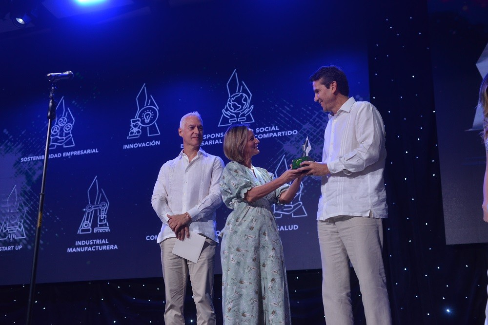 Gran gala empresarial del Premio al Mérito de la Universidad Simón Bolívar 2025 este 5 de noviembre